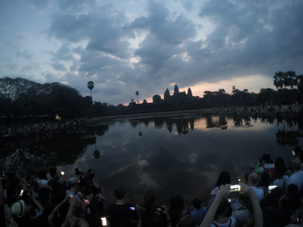 Amanecer en Angkor Wat
