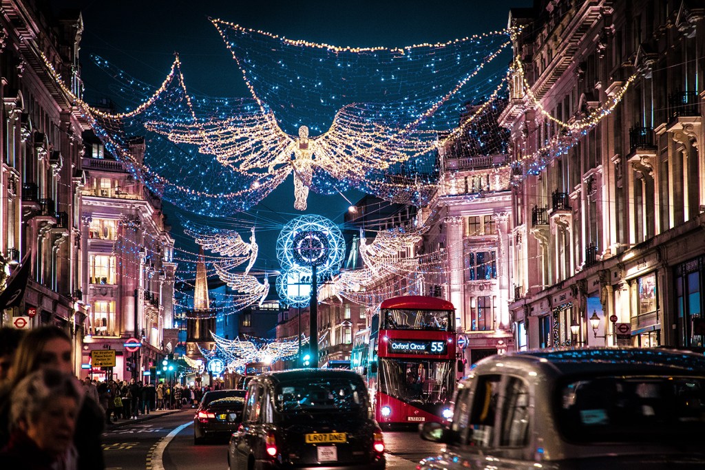 Christmas in London. 20 Tips for traveling to London for the first time
