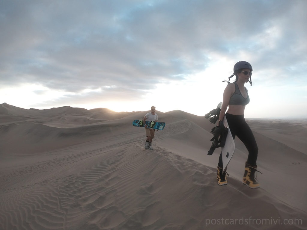 Tour of buggies and sand-board in Huacachina